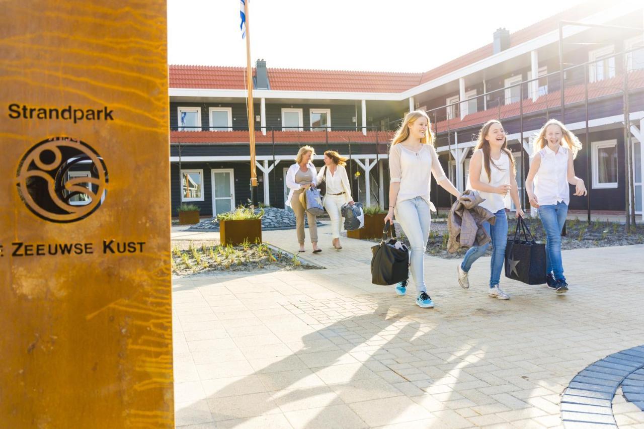 Hotel De Zeeuwse Kust Renesse Exterior foto